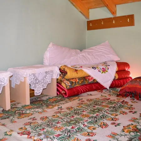 Traditional Karpathian With Panoramic View Apérion